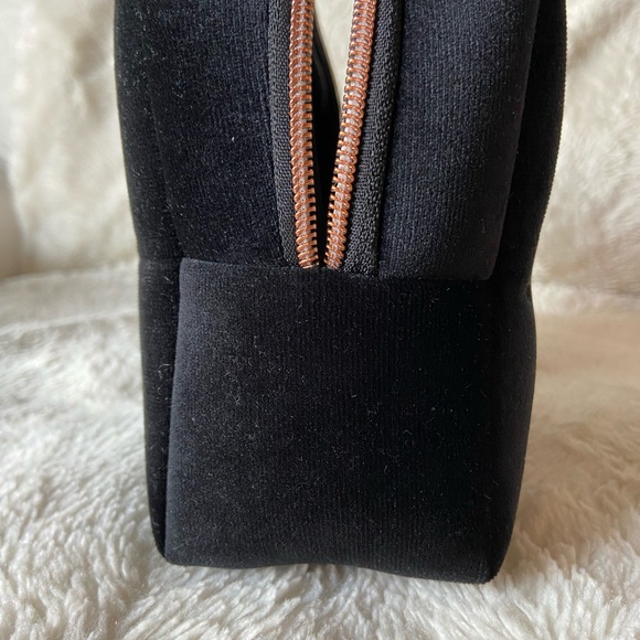 Black Mytagalong cosmetics toiletry case bag - Picture 11 of 13